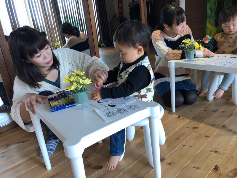 0歳から6歳の総合教育　ポコ・カンタービレのレッスンを体験しよう！